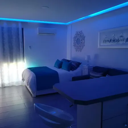 Puerto Cruz Relaxing Shared Pool Apartment *