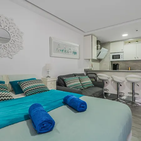 Puerto Cruz Relaxing Shared Pool *